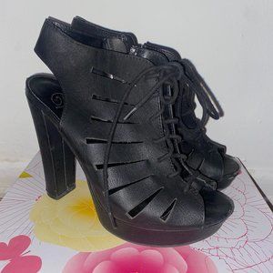 My Delicious Heels in Black